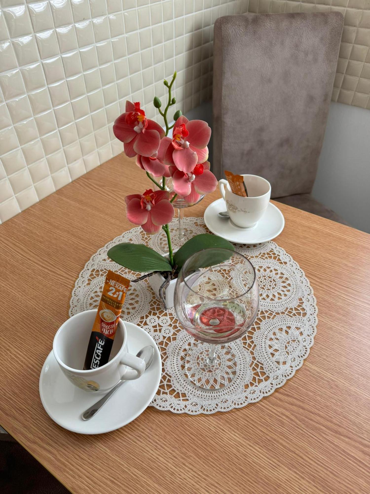 Angellina Apartmani Sremska Mitrovica Luaran gambar